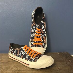 Womens Stylish Detroit Tigers Navy and Orange Sneakers